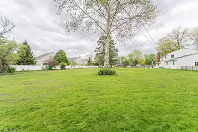 1622 Seven Oaks Drive, Lyndhurst, OH 44124 - Photo 45