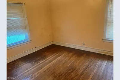 987 E 129th Street, Loveland, OH 44108 - Photo 7