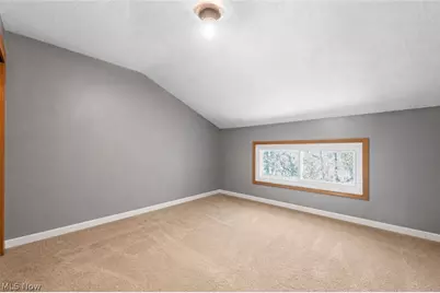 12977 W Pleasant Valley Road, Parma, OH 44130 - Photo 23