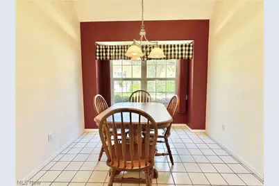 7679 Creekwood Drive, North Royalton, OH 44133 - Photo 7