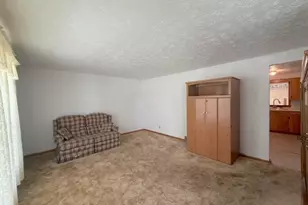 1172 2nd St SW, New Philadelphia, OH 44663 - Photo 3