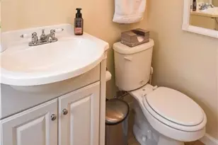 10124 Keswick Dr, Parma Heights, OH 44130 - Photo 23