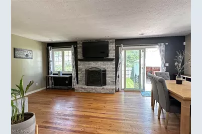 10124 Keswick Drive, Parma Heights, OH 44130 - Photo 11