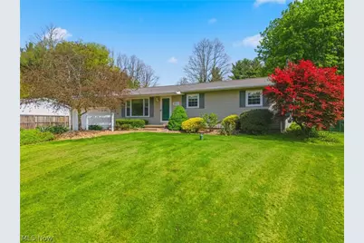10743 Corundite Road NW, Massillon, OH 44647 - Photo 3