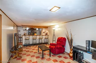 6833 Maplewood Rd, Parma Heights, OH 44130 - Photo 27