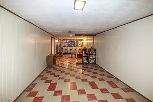 6833 Maplewood Rd, Parma Heights, OH 44130 - Photo 29