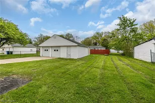 6833 Maplewood Rd, Parma Heights, OH 44130 - Photo 35