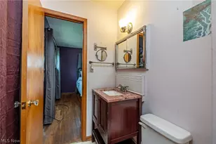 6833 Maplewood Rd, Parma Heights, OH 44130 - Photo 23