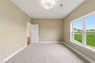 649 Southbay Dr, Wadsworth, OH 44281 - Photo 33