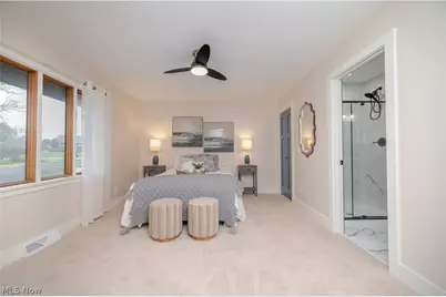1019 Park Circle, Girard, OH 44420 - Photo 13