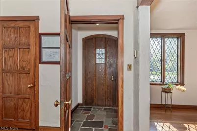 3306 Grenway Road, Huber Heights, OH 44122 - Photo 3