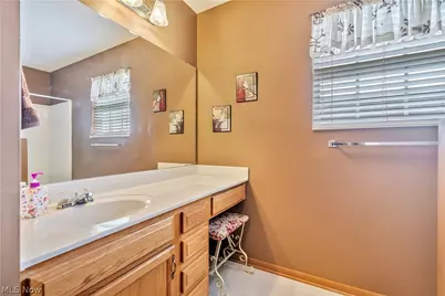 3474 Dauphin Drive NE, Canton, OH 44721 - Photo 27