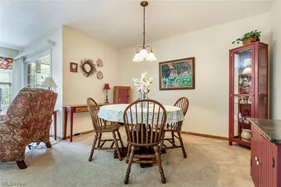 3474 Dauphin Drive NE, Canton, OH 44721 - Photo 7