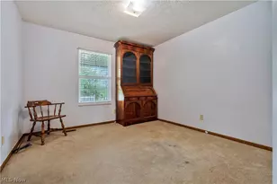 3474 Dauphin Dr NE, Canton, OH 44721 - Photo 25