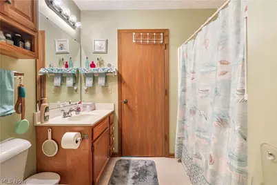 3474 Dauphin Drive NE, Canton, OH 44721 - Photo 21
