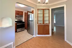 20120 Wilmore Ave, Euclid, OH 44123 - Photo 7