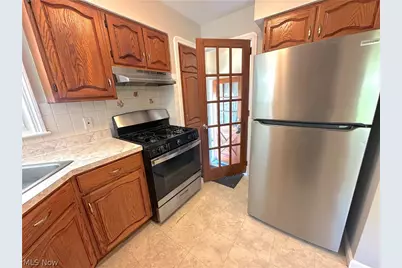 20120 Wilmore Avenue, Euclid, OH 44123 - Photo 3