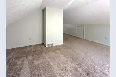 20120 Wilmore Avenue, Euclid, OH 44123 - Photo 23