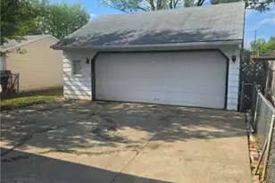 12812 Longmead Ave, Loveland, OH 44135 - Photo 15