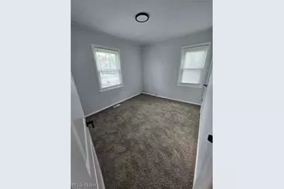 12812 Longmead Avenue, Loveland, OH 44135 - Photo 5