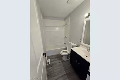 12812 Longmead Avenue, Loveland, OH 44135 - Photo 11