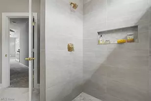 4304 Evergreen Ct, North Canton, OH 44720 - Photo 23
