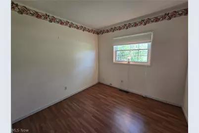 3923 Lake Road, Youngstown, OH 44511 - Photo 19