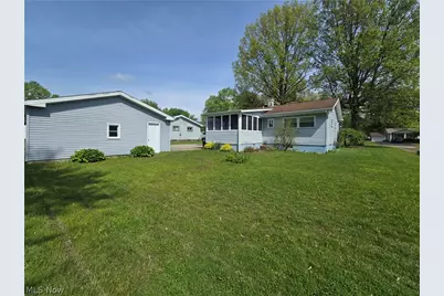 3923 Lake Road, Youngstown, OH 44511 - Photo 31
