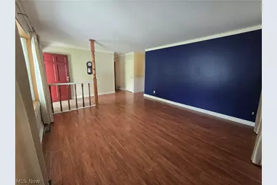 3923 Lake Road, Youngstown, OH 44511 - Photo 3