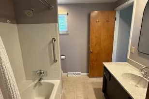 21459 Nottingham Dr, Fairview Park, OH 44126 - Photo 21