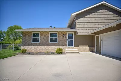 4749 Wolff Drive, Brunswick, OH 44212 - Photo 3