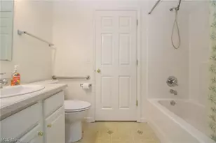 5645 Clingan Rd, Struthers, OH 44471 - Photo 23
