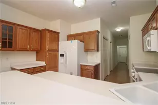 5645 Clingan Rd, Struthers, OH 44471 - Photo 11