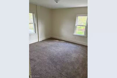 823 Marie Avenue, Akron, OH 44314 - Photo 11
