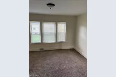 823 Marie Avenue, Akron, OH 44314 - Photo 7