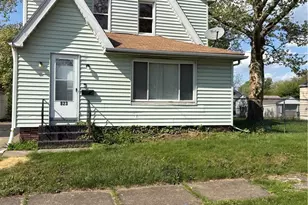 823 Marie Ave, Akron, OH 44314 - Photo 3