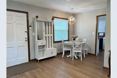 2352 26th Street, Cuyahoga Falls, OH 44223 - Photo 5