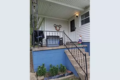 68490 Elm Street, Bridgeport, OH 43912 - Photo 7