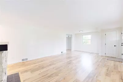 273 Lovers Lane, Steubenville, OH 43953 - Photo 9