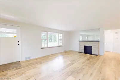 273 Lovers Lane, Steubenville, OH 43953 - Photo 5