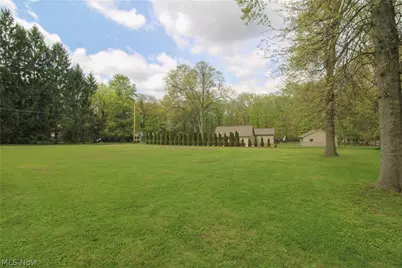 804 Crestview Drive, Boardman, OH 44512 - Photo 5
