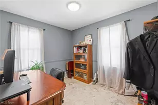 1617 Fruitland Ave, Mayfield Heights, OH 44124 - Photo 13