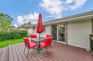 13177 Whitney Rd, Strongsville, OH 44136 - Photo 43
