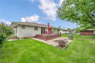 13177 Whitney Rd, Strongsville, OH 44136 - Photo 47