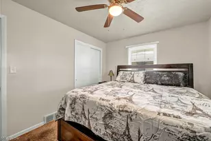 13177 Whitney Rd, Strongsville, OH 44136 - Photo 27