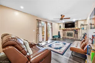 510 W Regency Cir, Canfield, OH 44406 - Photo 11