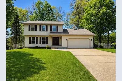510 W Regency Circle, Canfield, OH 44406 - Photo 1