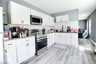3404 W 49th Street, Loveland, OH 44102 - Photo 17