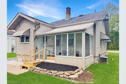 253 N Salem Warren Road, North Jackson, OH 44451 - Photo 5