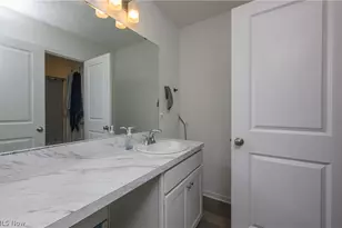 460 Auld Farm Cir, Akron, OH 44320 - Photo 21